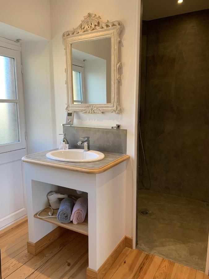 Sainte-Suzanne  Cote Jardin B&B 외부 사진