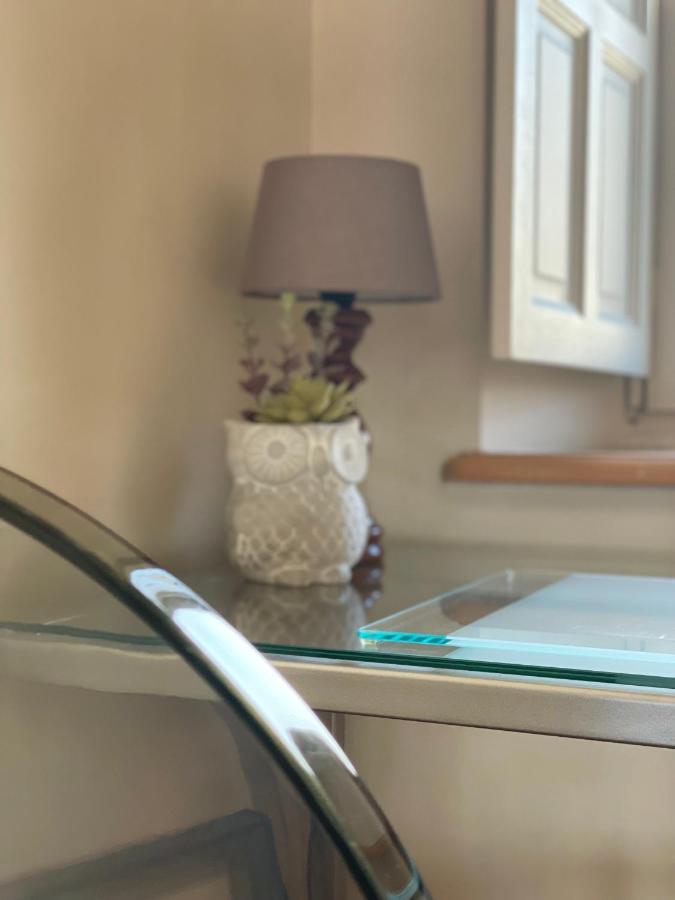 Sainte-Suzanne  Cote Jardin B&B 외부 사진