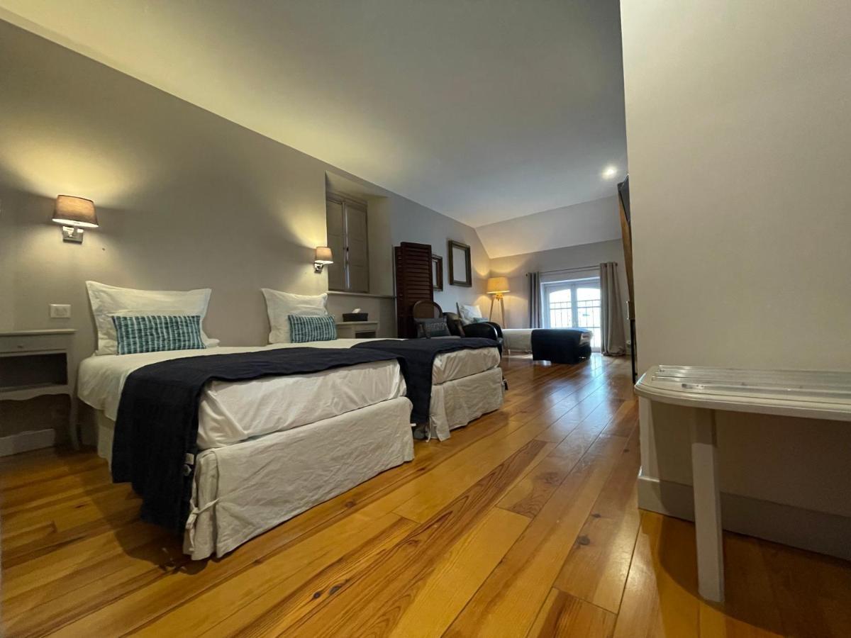 Sainte-Suzanne  Cote Jardin B&B 외부 사진